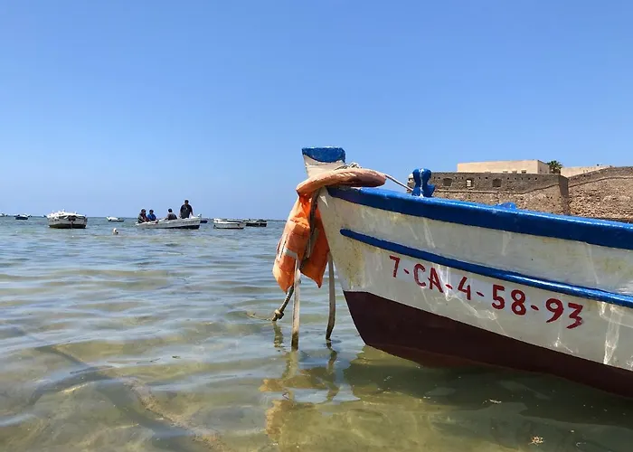 بيت شباب Planeta