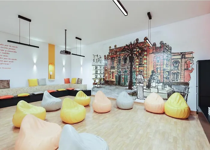 بيت شباب Planeta *